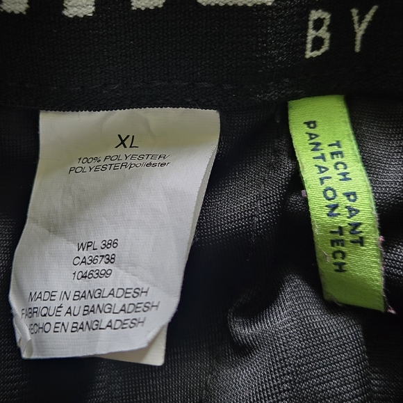 Haggar Active Flex Tech Pants Men's Size XL Black - Picture 3 of 5